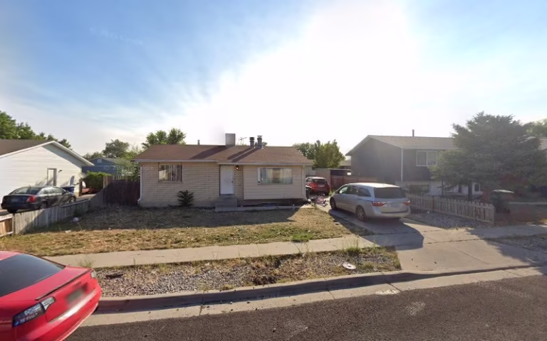 217843 4 seasons lawn care 1 768x480