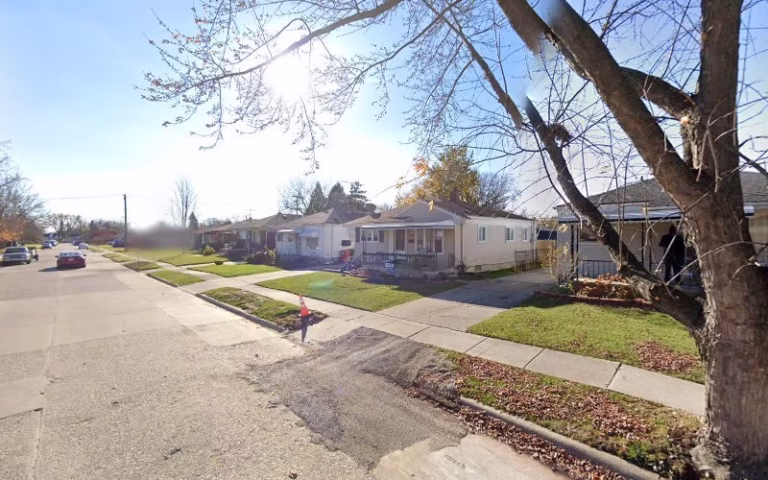 217933 chop chop lawn care 768x480