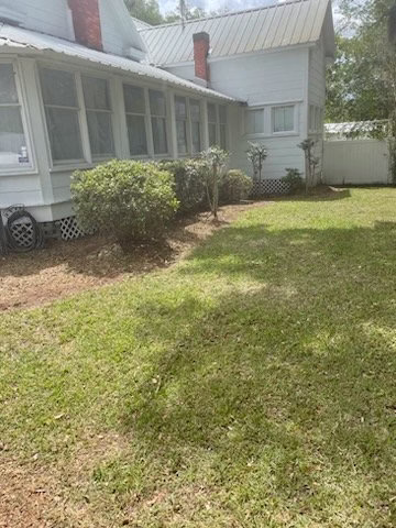 218028 lr lawn landscaping