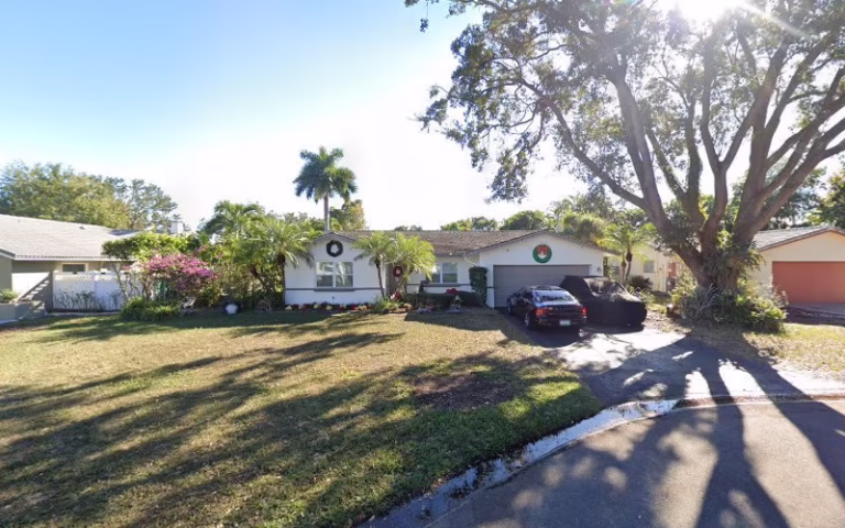 218073 lawn and landscapes by diamond cuts 1 768x480