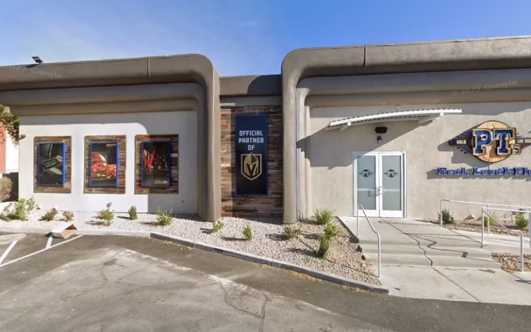 219201 expert flooring repair installation 768x480