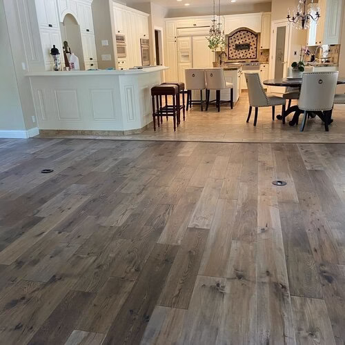 219755 logans floor covering