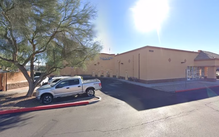 220931 mesa carpet cleaning by amazing 768x480