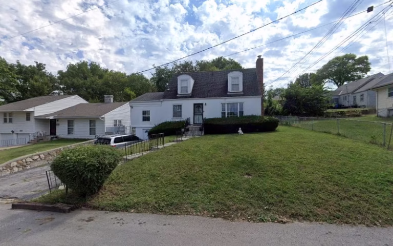 221116 bow down carpet cleaning 768x480