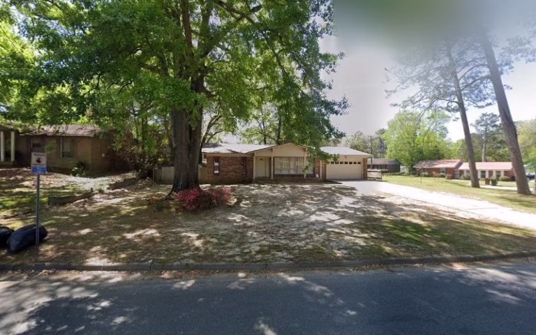 223196 young fencing co 1 768x480