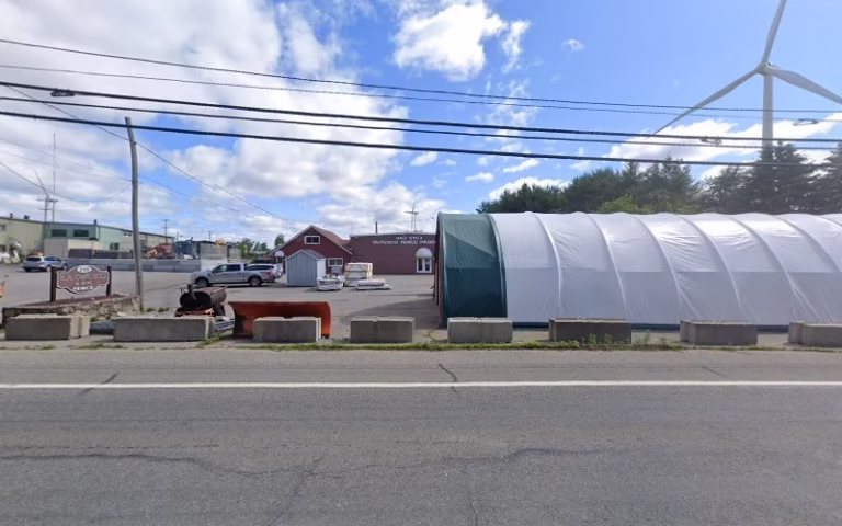 223844 ra defusco son fence 1 768x480