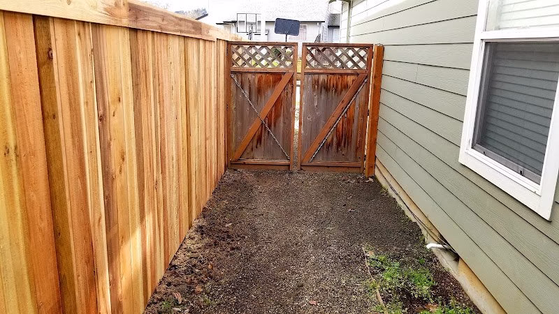 224136 eugene deck and fence