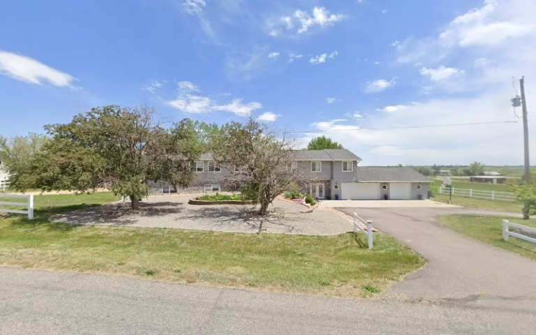 224277 freedom fence landscape company 768x480