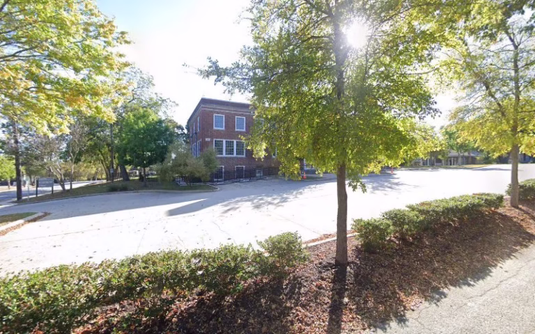 224719 black knight pest control 1 768x480