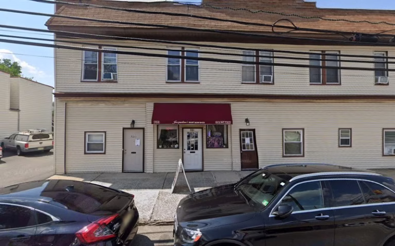 225971 bug snap pest control 768x480