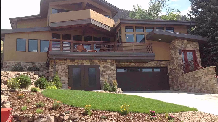 226826 kinsman construction inc