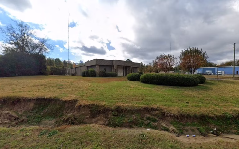 227138 warren associates inc 1 768x480