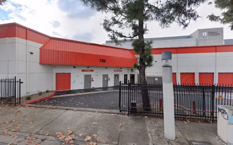 227236 decks pergola solutions pomona 768x480