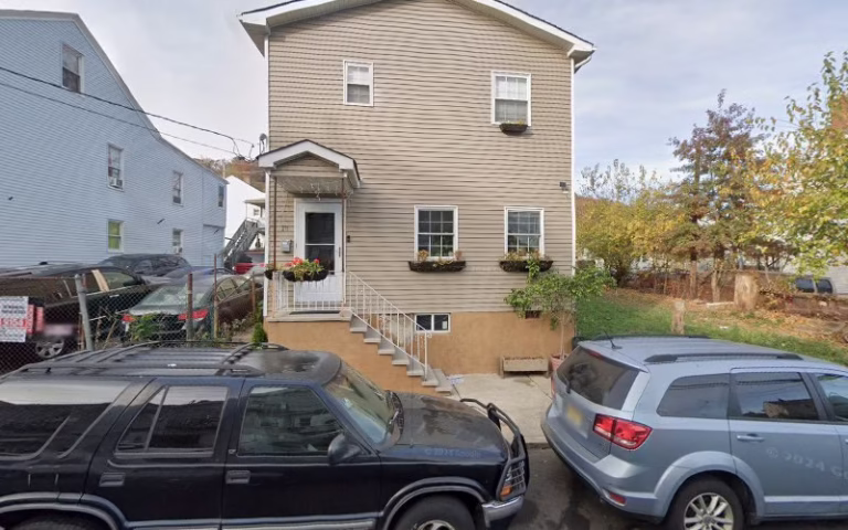 229380 mani flooring and renovations 768x480