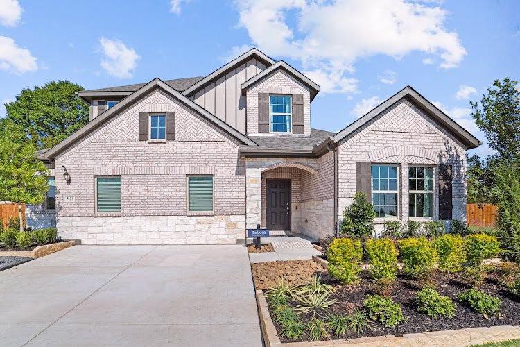 229871 mi homes kings way