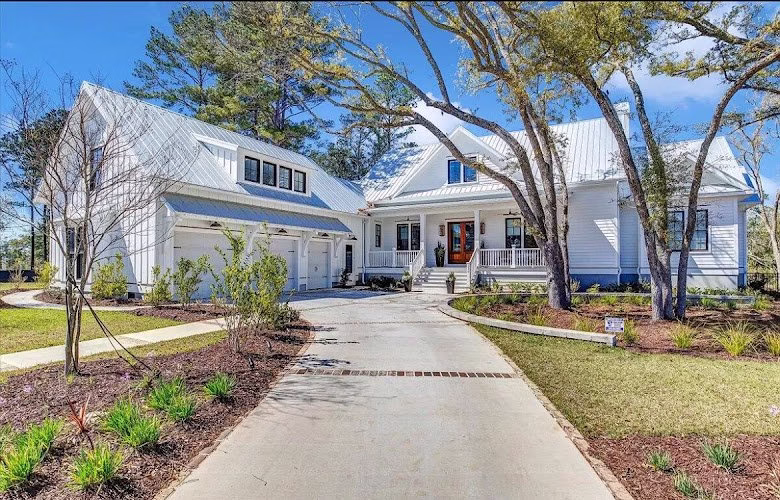 230063 custom homes of charleston