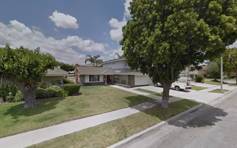 232655 essential hvacduct cleaning 768x480