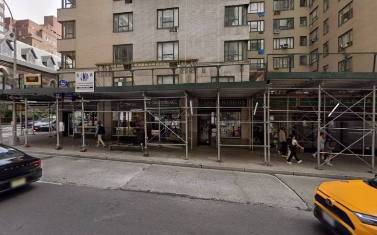 233415 vacrock nyc 768x480