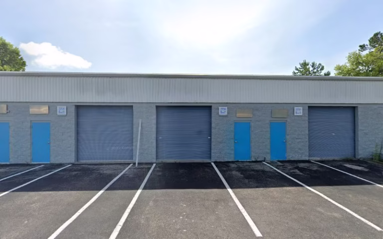 233679 a 1 glass service 768x480