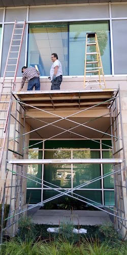 233823 eds glass screens