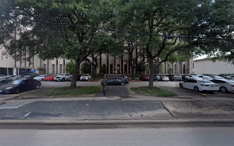 236315 tito perez painting of central houston 768x480