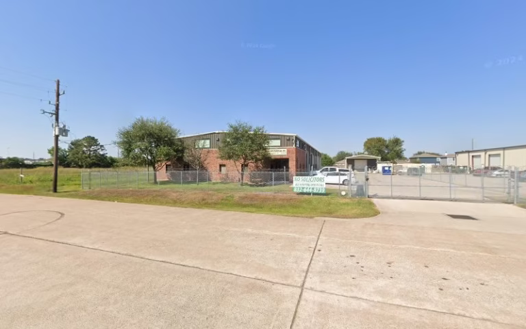 236371 mason painting 1 768x480