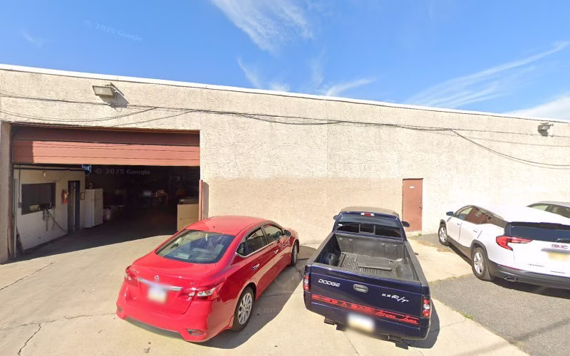 236568 x r house painting 1