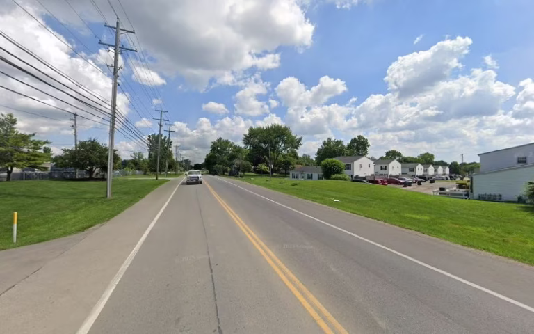 237219 john lee custom painting 1 768x480