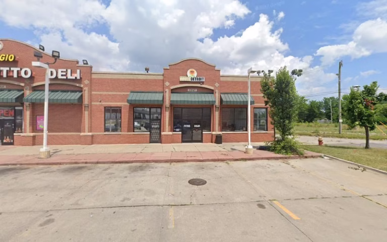 238106 hrb house painting 768x480