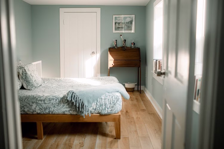 238439 lion painting inc