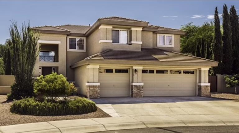 239010 bgb painting 768x430