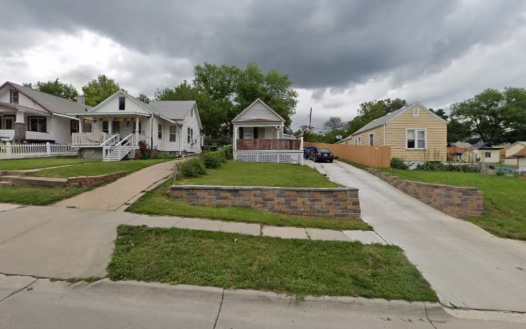 239356 best paint llc 1 768x480