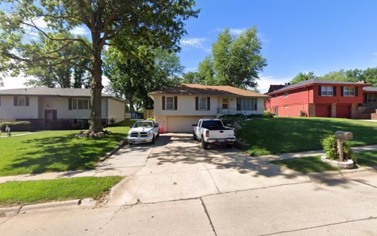 239388 signature painting services 768x480