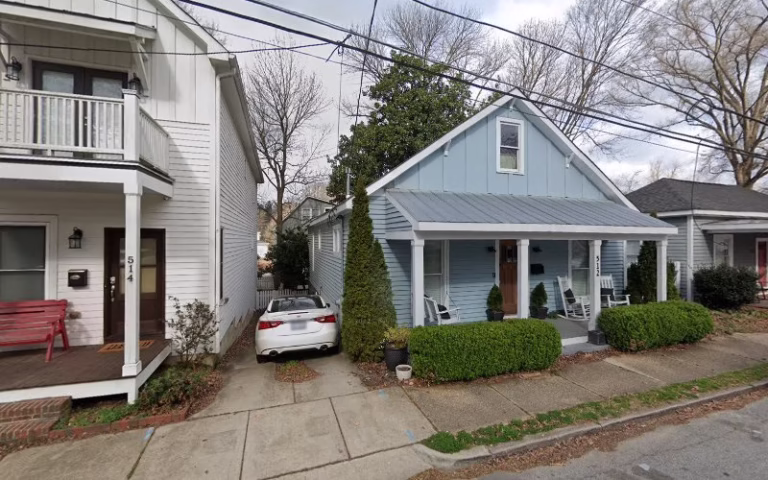 239490 maldonado painting 1 768x480