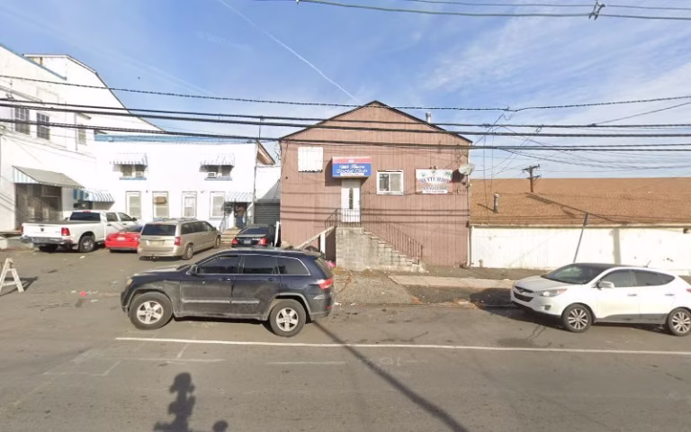 239779 woodlife custom work 768x480