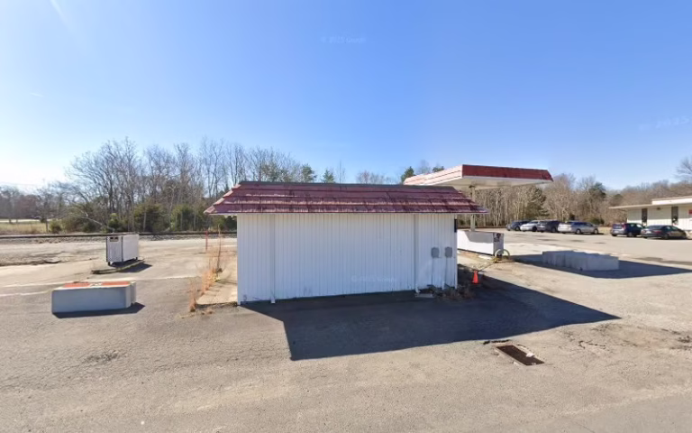 239984 davie custom woodcrafting 768x480