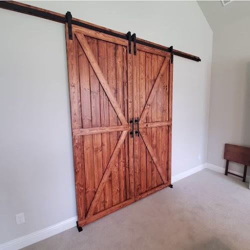 240013 woodworks by spanky llc