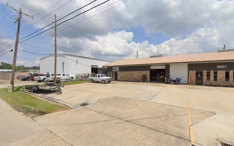 240198 brians custom cabinets llc 768x480