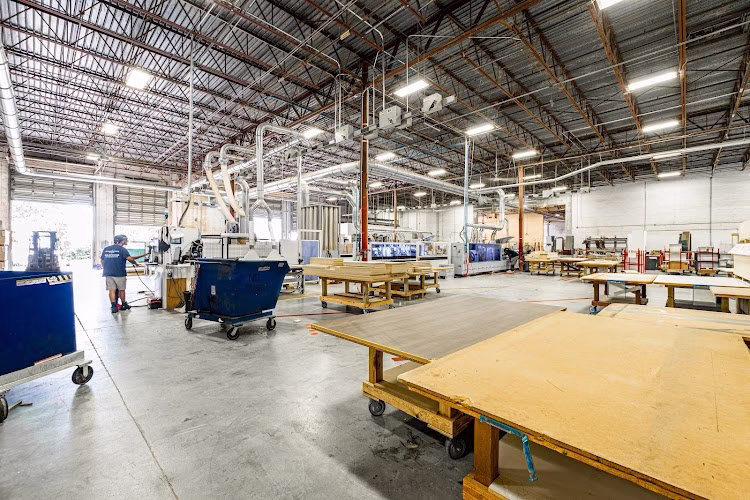 240348 closet factory 2