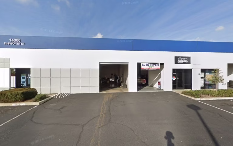 240362 eddies cabinets 768x480