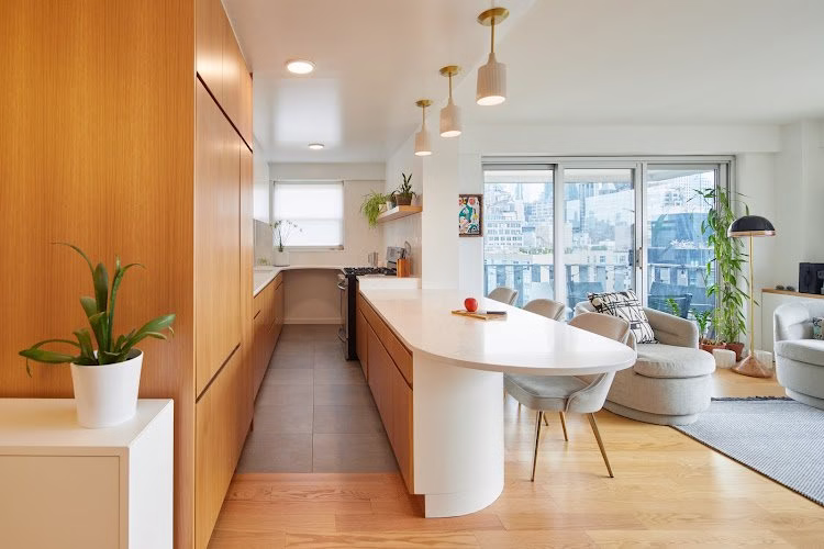 240425 gerardos carpenter