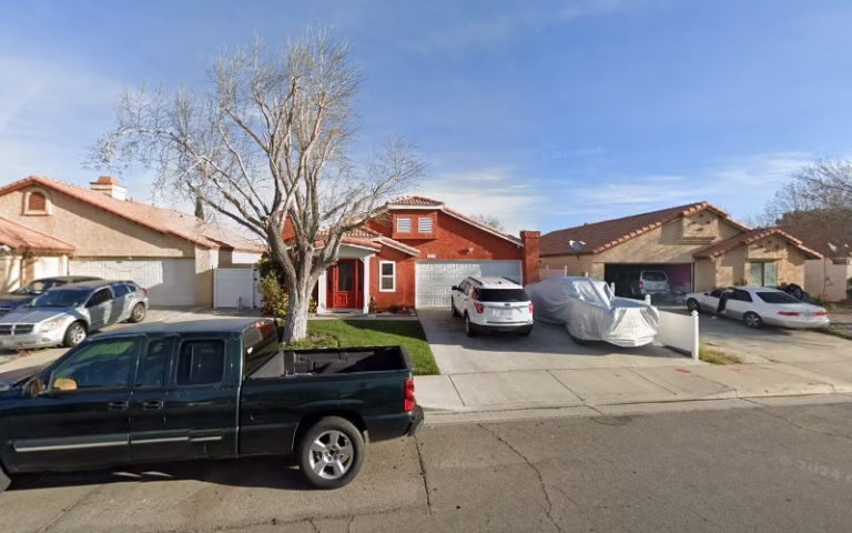 241125 dirons hot mop 768x480