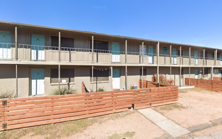 241591 irving lopez professional painting service 768x480