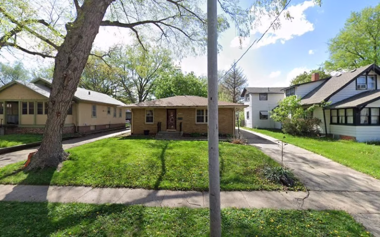 242022 j south painting 768x480