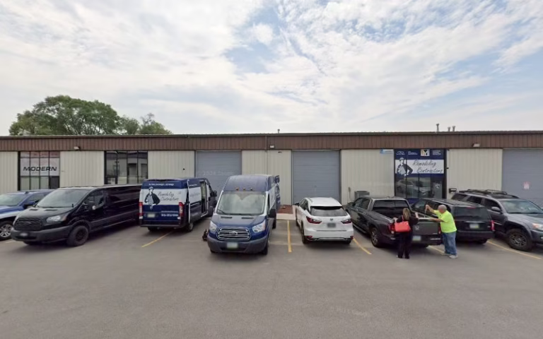 242041 cr painting 768x480