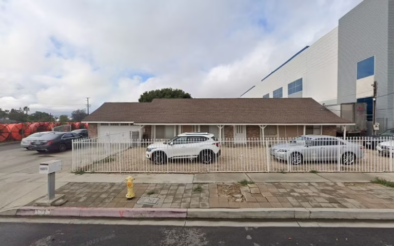 242236 mast painting services chimney cleaning services ltd 768x480