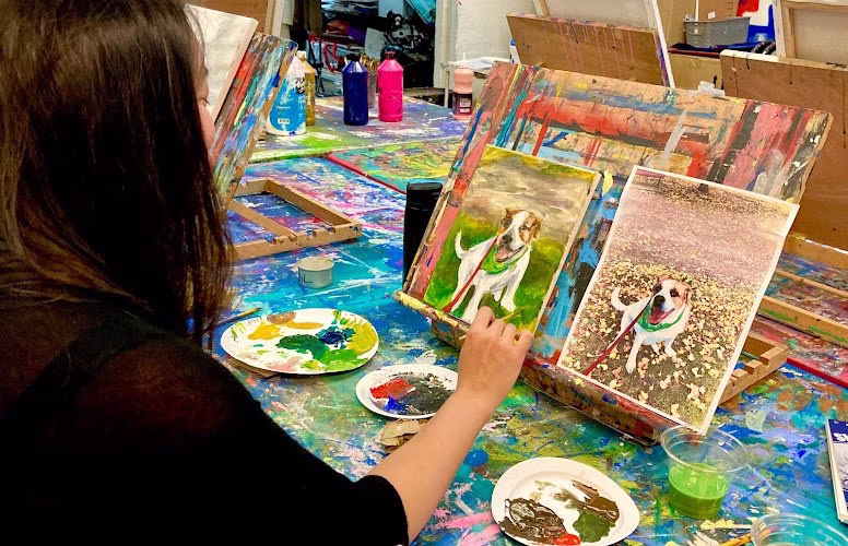 242437 creatively wild art studio