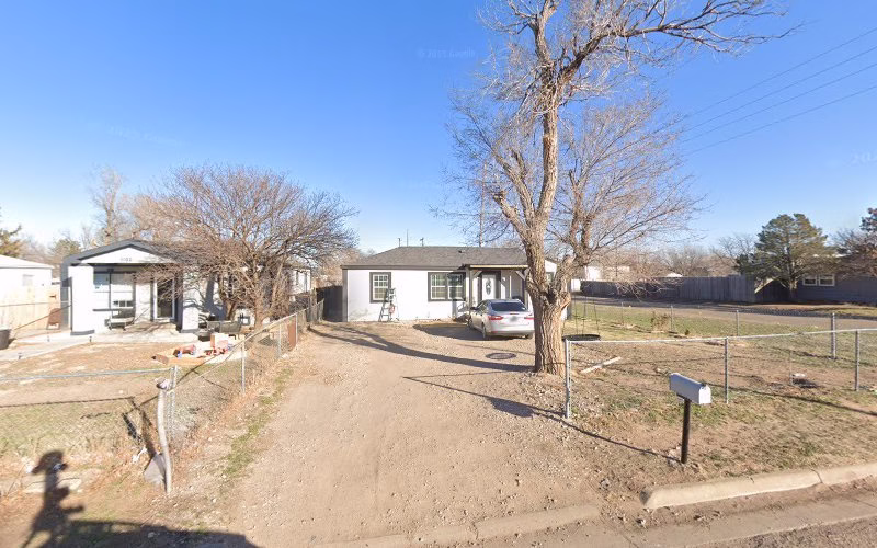 242649 gallegos paint wallcovering 1