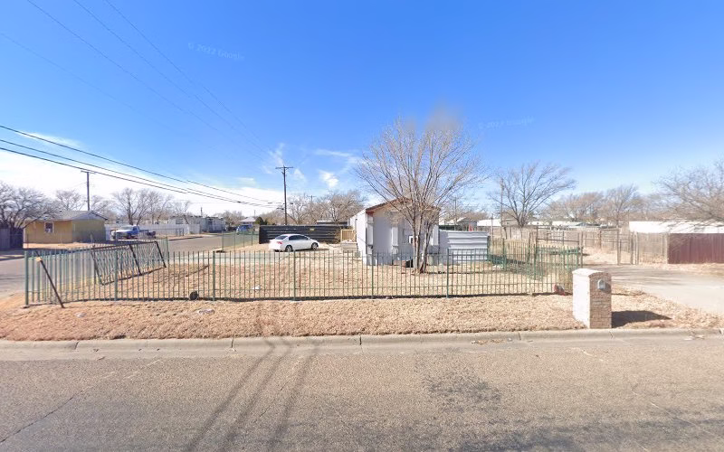 242655 isreal hernandez painting 1