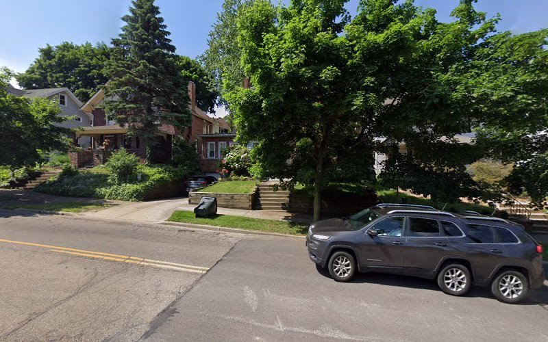 242726 blushes brushes 8211 wine paint akron 1